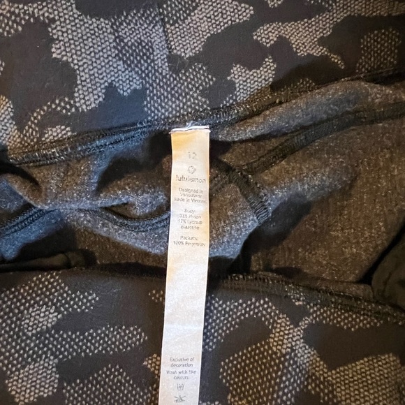 Lululemon fleece jogger - Picture 4 of 4